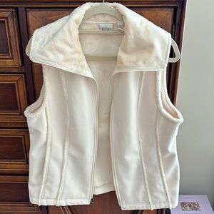 EP off white vest